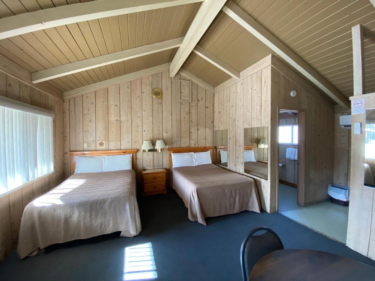 Bristlecone Motel Біґ-Пайн Екстер'єр фото