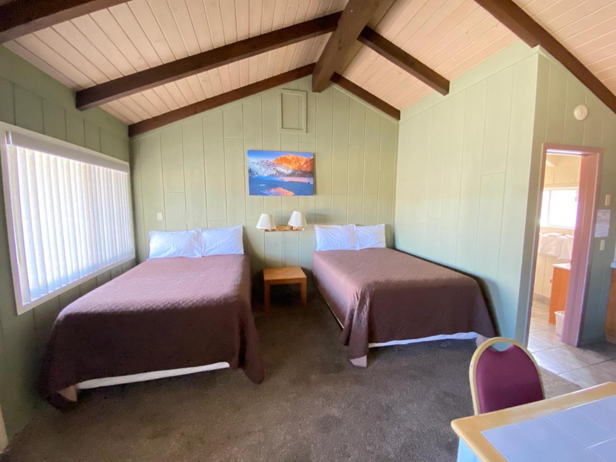 Bristlecone Motel Біґ-Пайн Екстер'єр фото